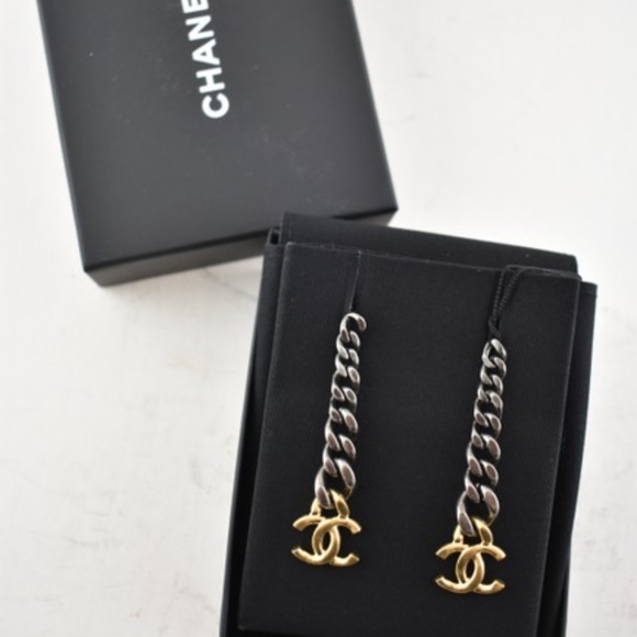 Gold CC 21P Curb Link Chain Ruthenium Silver Logo Large Dangle Drop Earrings - Picture 4 of 4